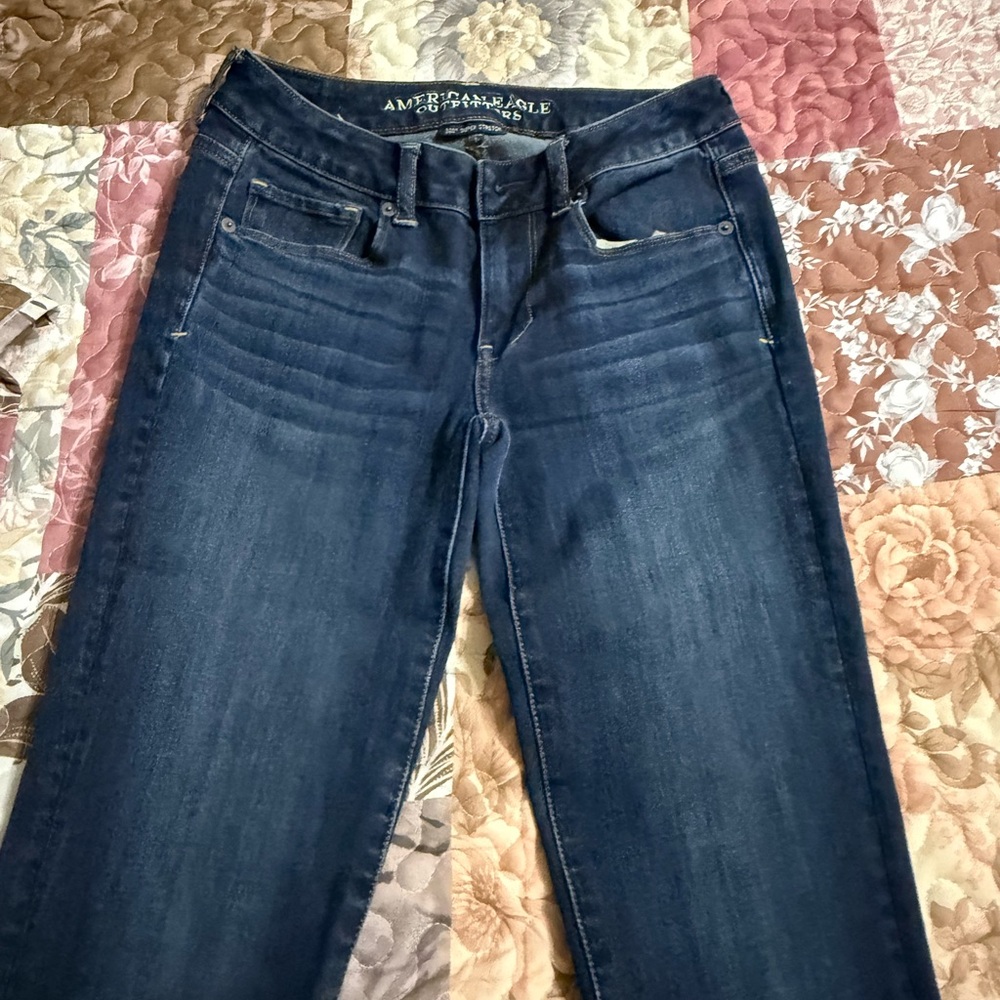American Eagle Outfitters Women's Indigo Straight Leg Jeans